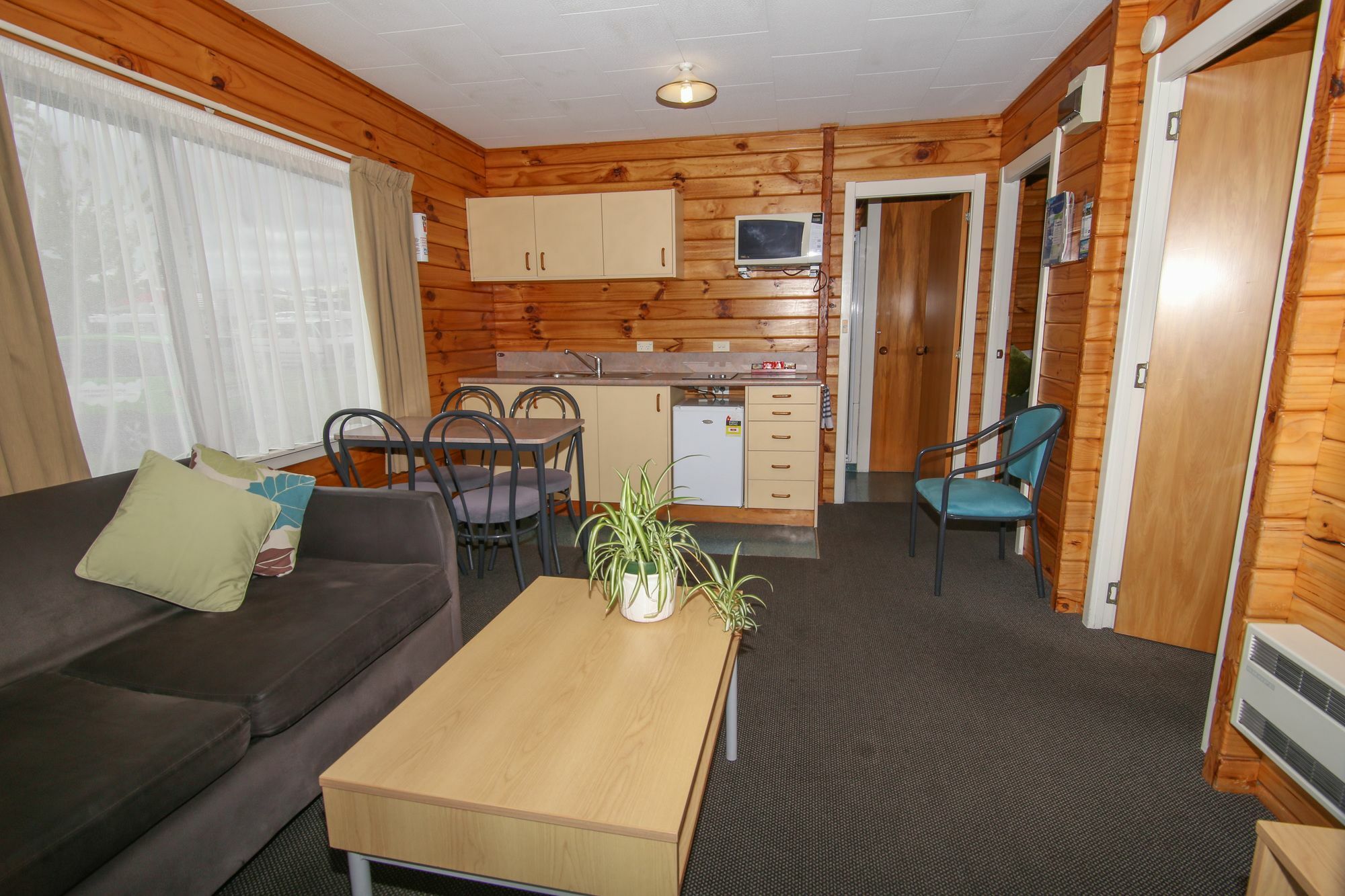 Amber Kiwi Holiday Park & Motels Christchurch Exterior photo